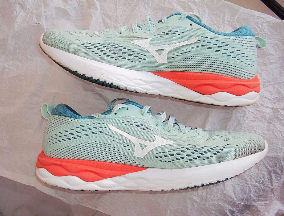 running/caminhada MIZUNO WAVE REVOLT 2, size/nº 42, 29€ portes grátis € de ref. €90