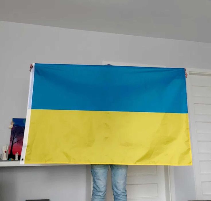 3 SZT. Flaga Ukrainy 150×90 cm ! 2 SZT. Flaga Ukrainy 150×90 cm !