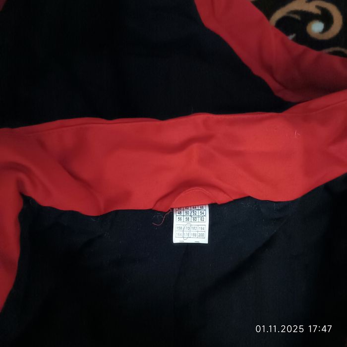 Продаю зимнюю форму