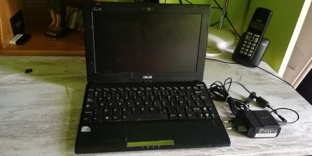Asus Eee PC Atom64750720127363123