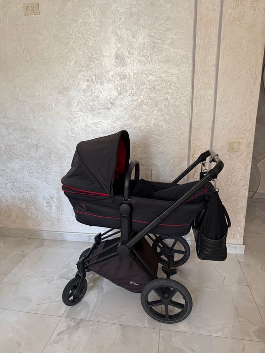 Коляска 3в1 Cybex Priam lux Ferrari