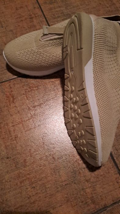 Buty cichobiegi damskie nowe