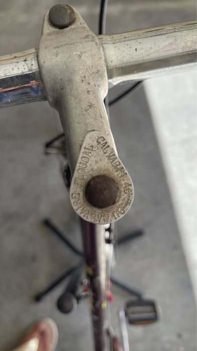 Bicicleta com 70 anos +-