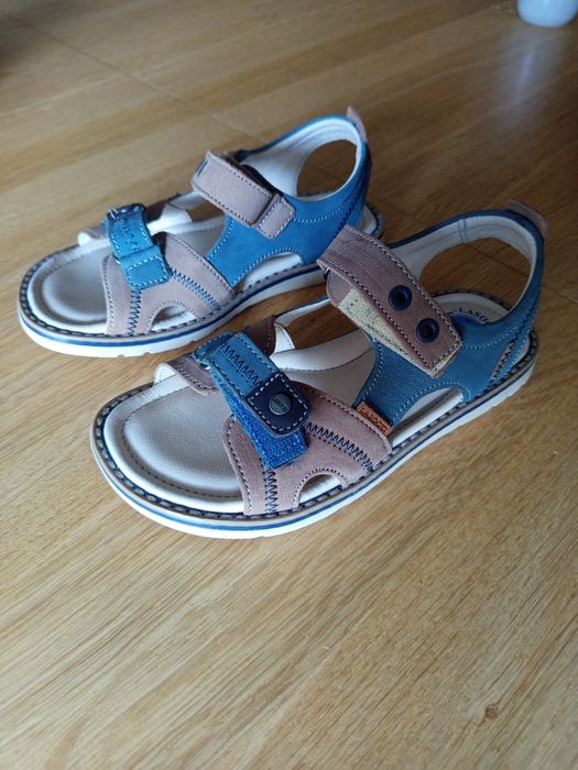 Sandałki Lasocki rozm. 30