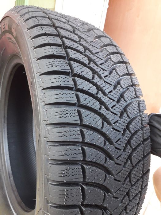 25рік.Зима 215/60/16 Alpin. Шини зимова r 16. Резина нова 9 ми.