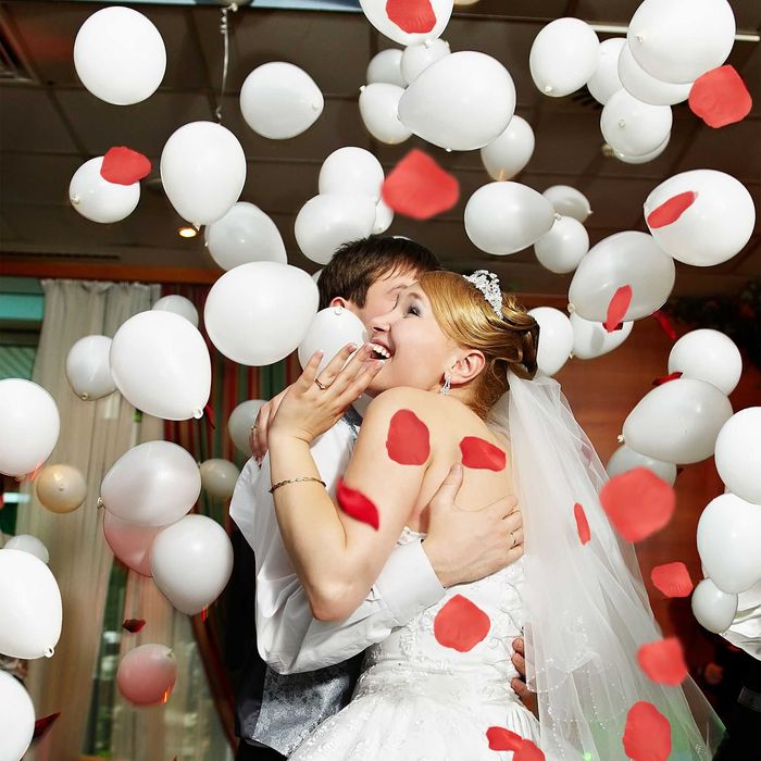 konfetti wystrzałowe płatki róż czerwony Relaxdays