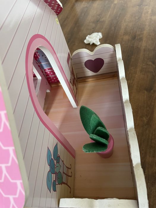 Domek dla lalek dla dziewczynek