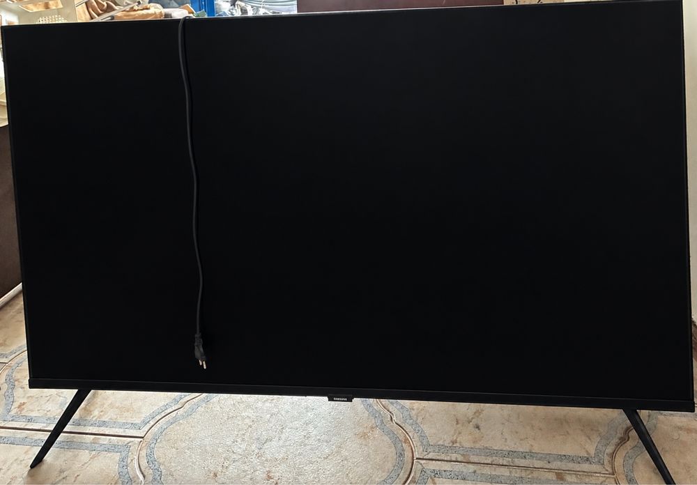 Televisão Samsung Crystal 55” para peças