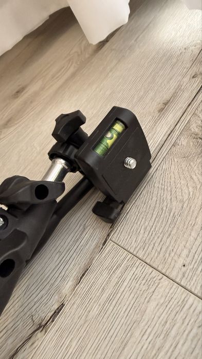 Statyw do aparatu forograficznego