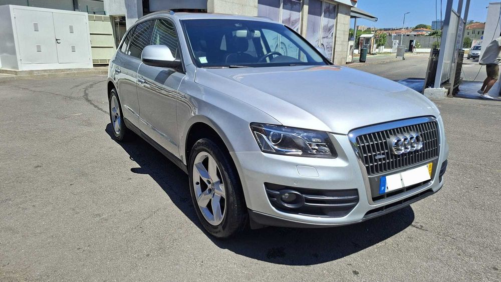 Vendo Audi Q5 2.0 TDI Sport Quattro