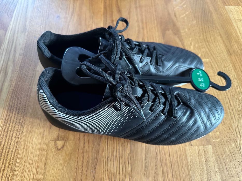 Korki piłkarskie Kipsta Agility 100 FG AG/FG raz użyte rozmiar 43