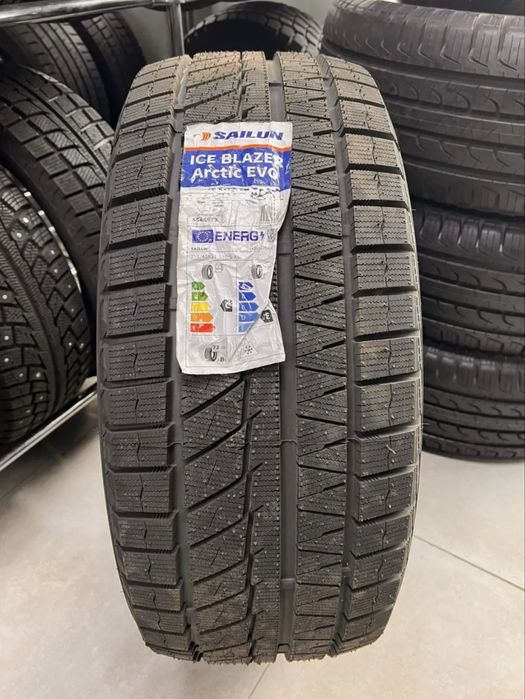 Зима шина Sailun Ice Blazer Arctic EVO 235/50 R20 104T XL FR, усі розміри!!!
