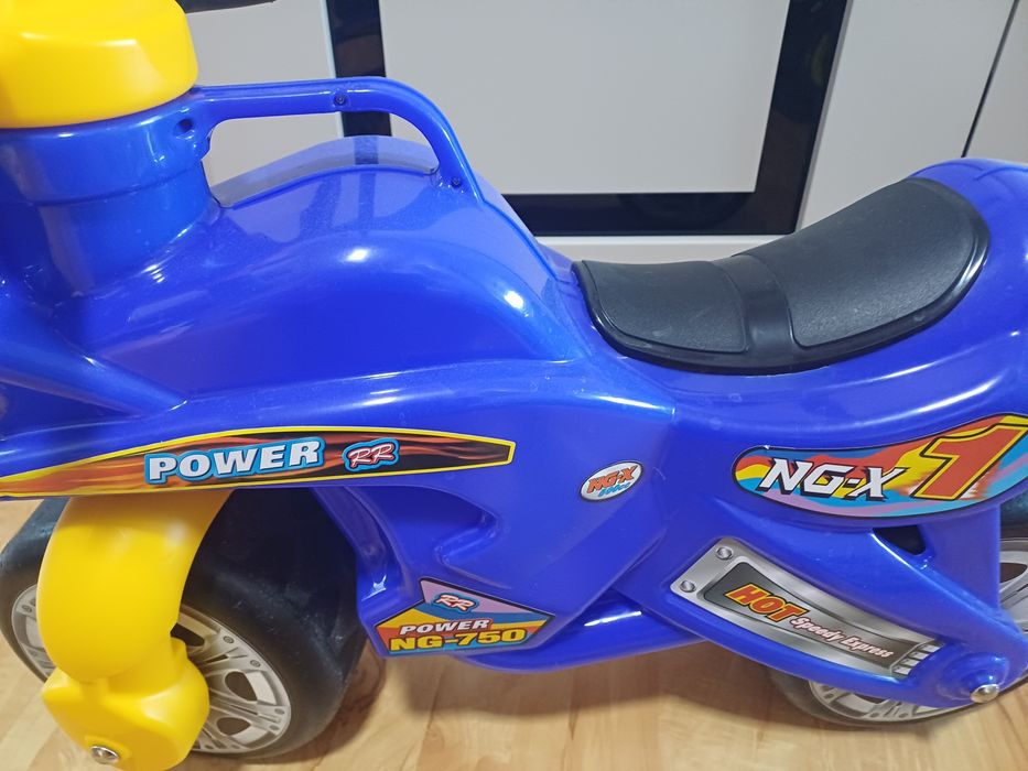 Motor motocykl jeździć