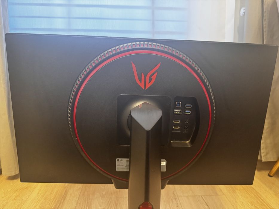 LG Ultragear 27GP850-B 2K Nano IPS 180Hz