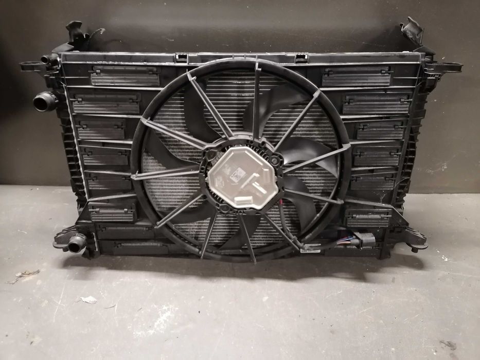 Komplet Chłodnic Wentylator Audi Q5 80A FY 2.0 LIFT
