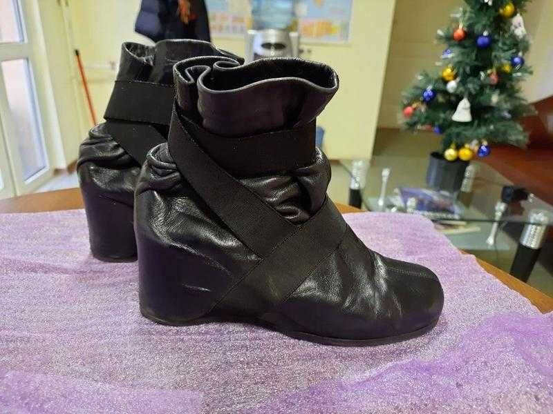 Ботильоны Thierry Rabotin