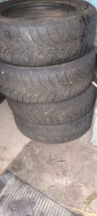 Продам 205/60/16