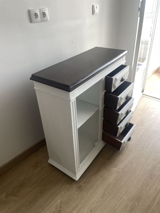 Comoda vintage restaurada