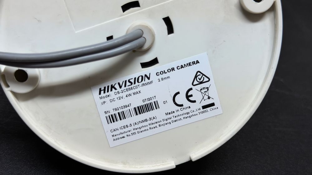 Купольна камера відеоспостереження Hikvision DS-2CE56C0T-IRMMF (2.8 мм)