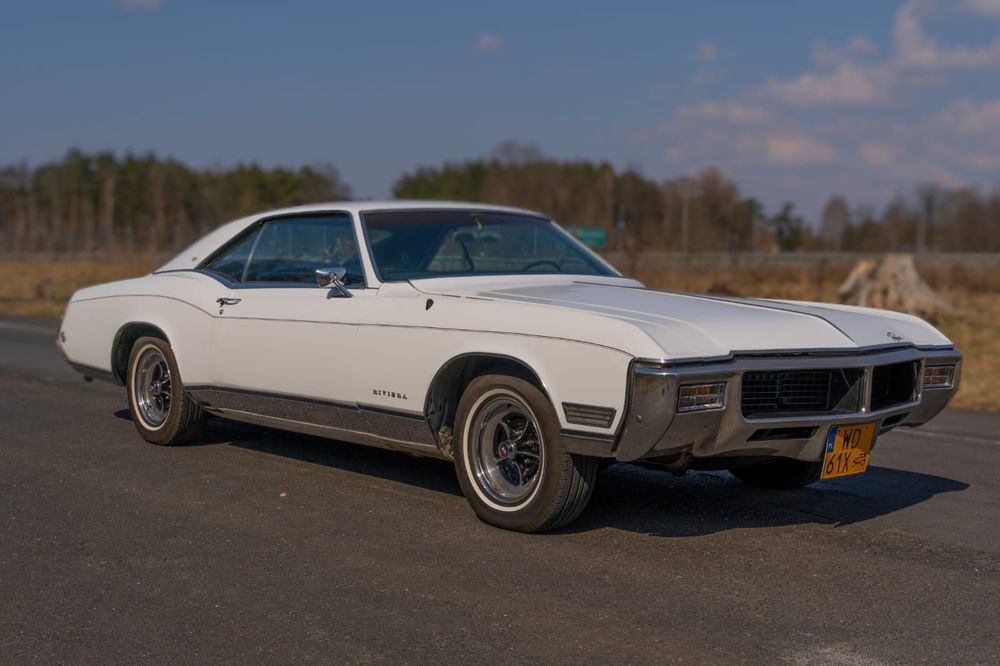Buick Riviera 1968 Buick Riviera · Coupe · Przebieg 9999 km