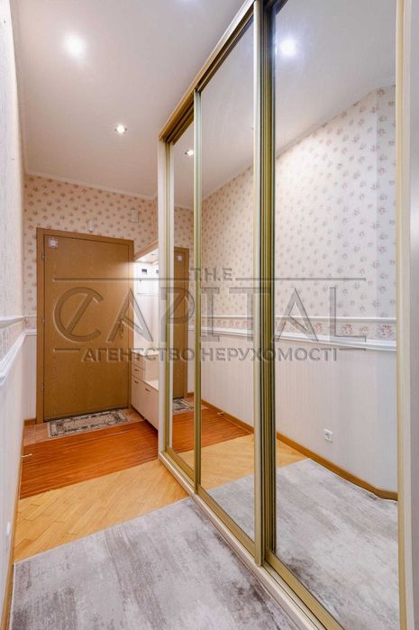 Оренда 2-кімнатної квартири / Центр Києва / Тарасівська / 52 м² / класичний ремонт / газ / бойлер / балкон / метро Університет