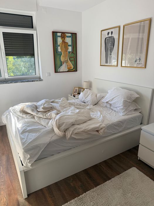 Cama de Casal 140x200 com arrumação e colchão