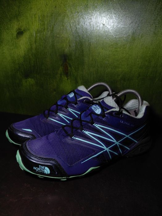 Кросівки The North Face GORE TEX р 38