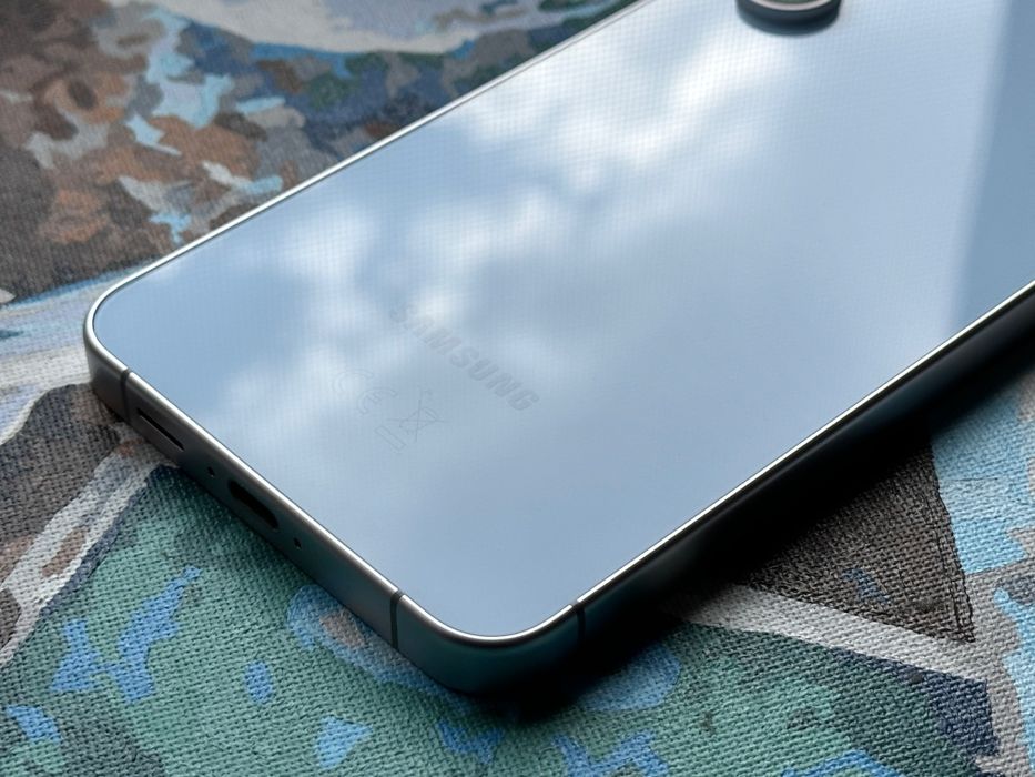 Samsung Galaxy S24 FE 6/128 Duos