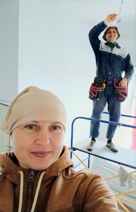 Поклейка  шпалер. (Поклейка обоев)