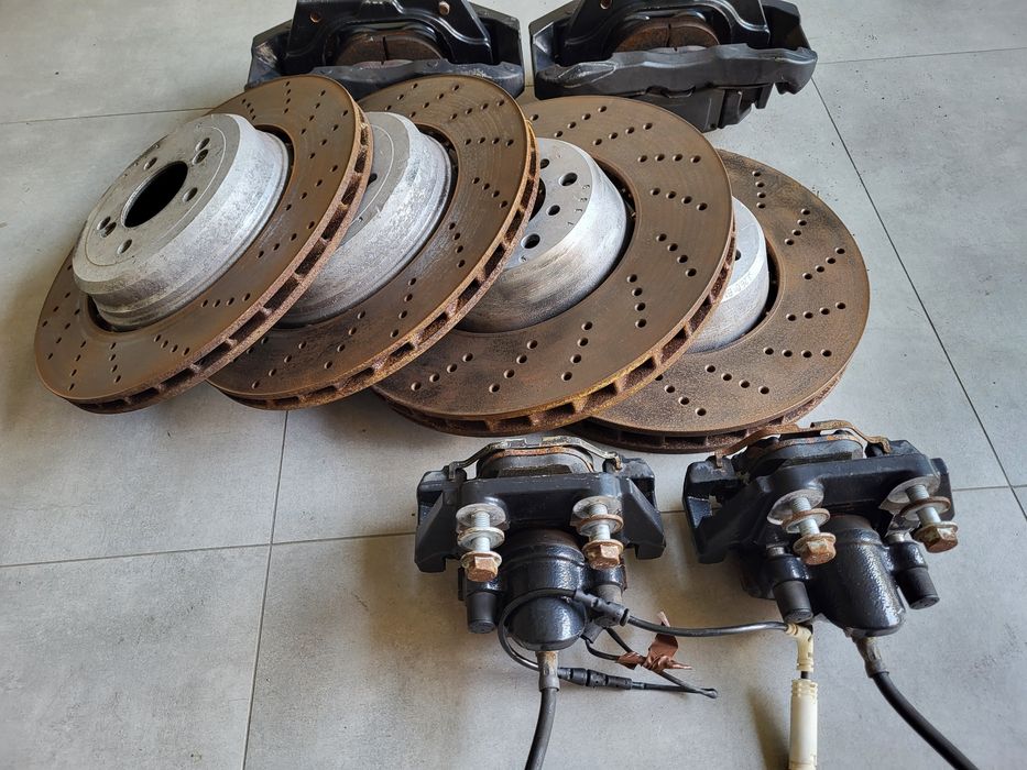 Zaciski Tarcze Hamulcowe bmw m5 e60 m6 e63 e64 v10 507km Przód Tył