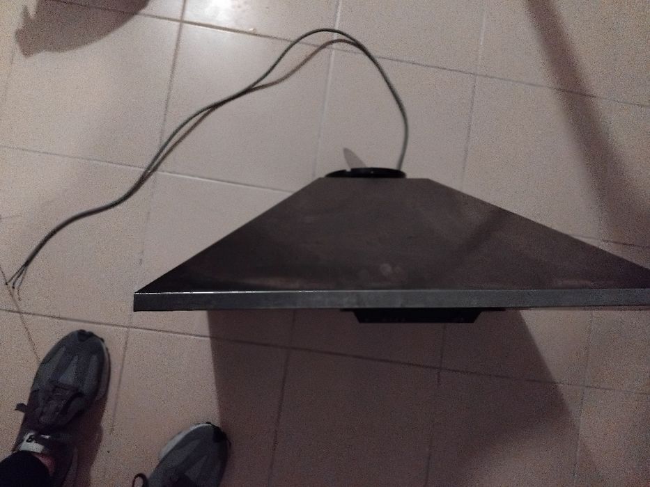 Isaustor usado em bom estado