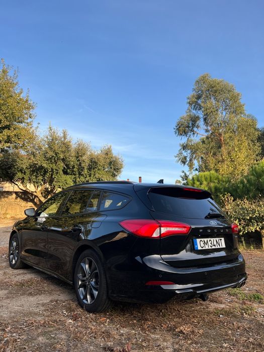 Ford focus st line hybrid — photo 4
