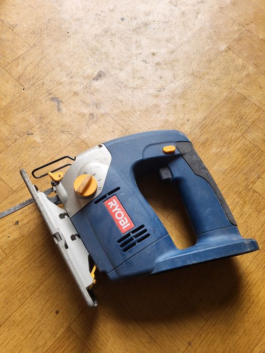 Wyrzynarka RYOBI plus gratisy