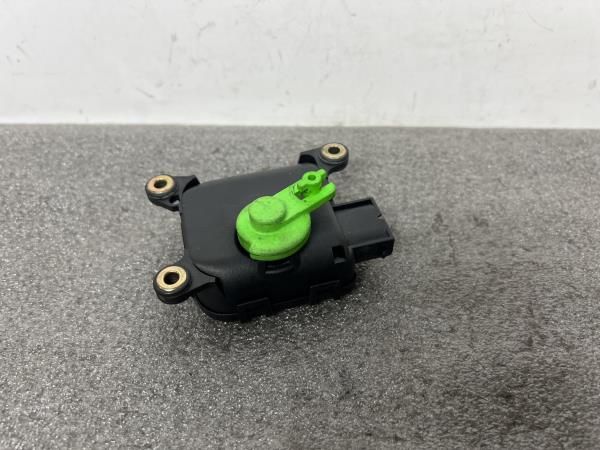 Motor da comporta da sofagem VOLKSWAGEN Bora (1J2)