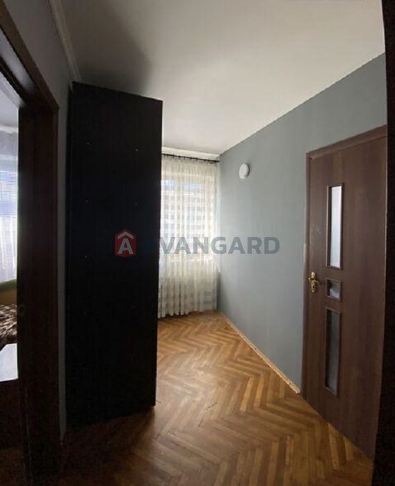 Продаж 3-кімнатної квартири в центрі Вишневого!