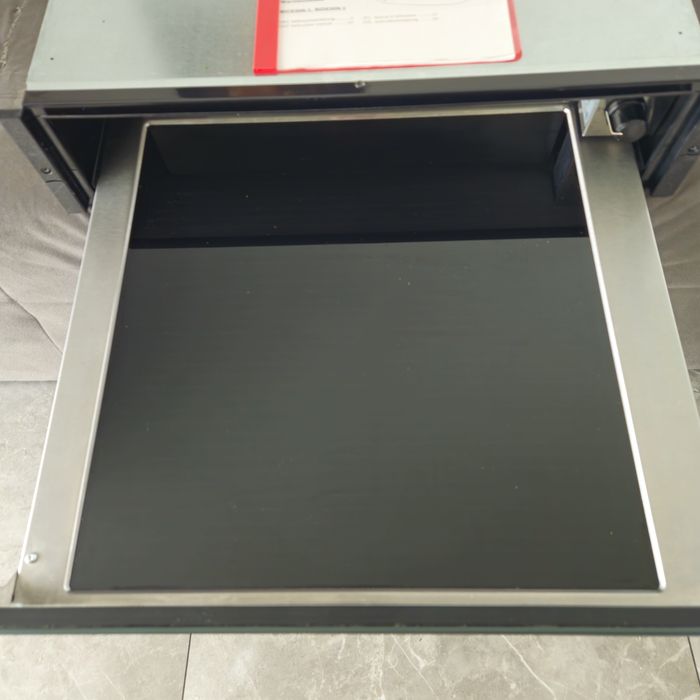 Szuflada grzewcza Bosch Serie 8