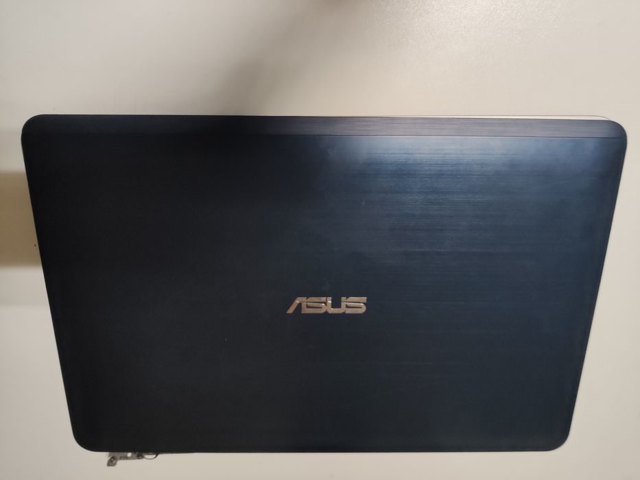 Portátil ASUS K555L