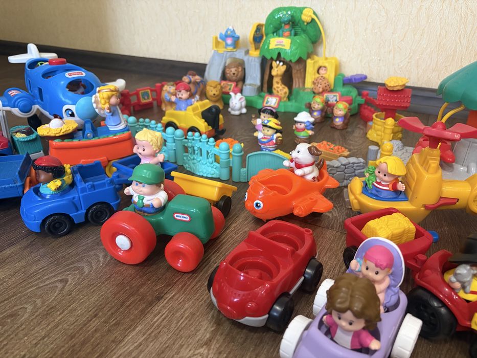 Игрушки fisher price little people