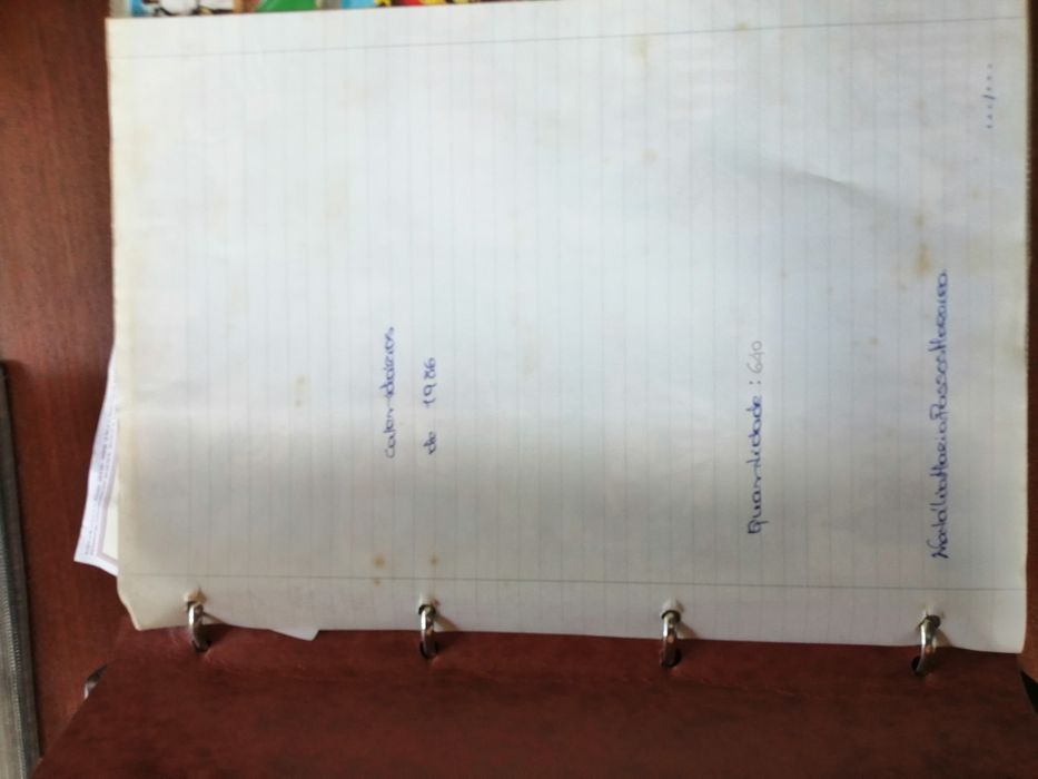 Coleção de calendários e postais