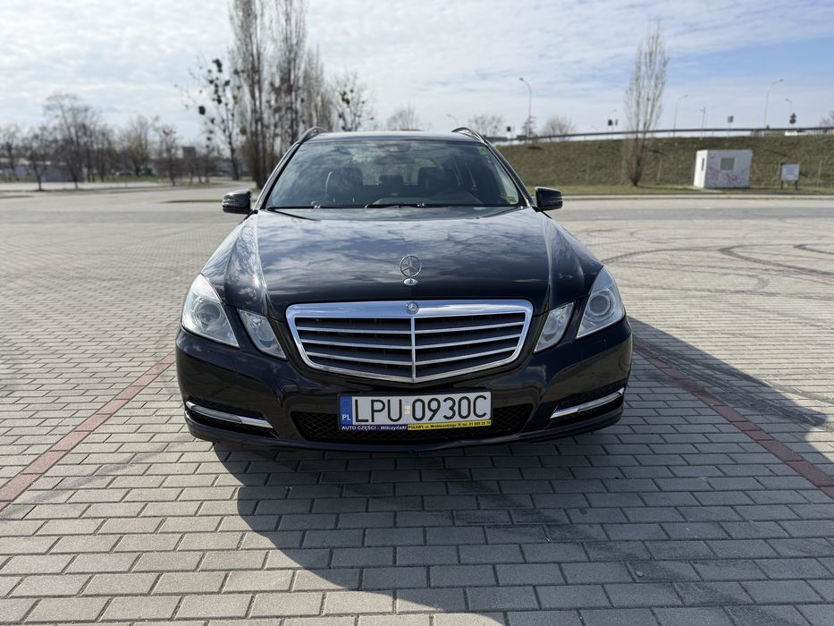 Mercedes E250cdi 4matic niski przebieg super stan
