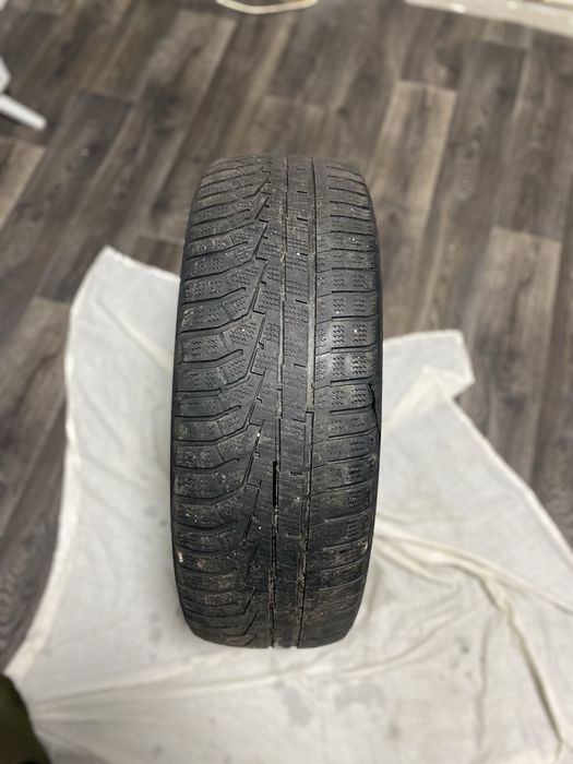 Продам зимню резину