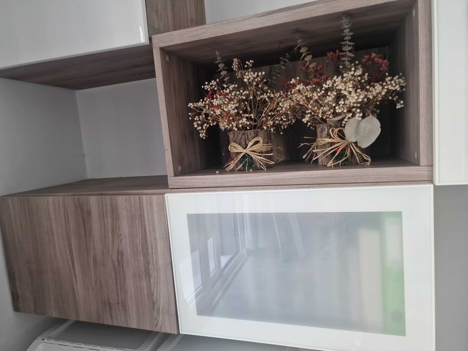 Móveis modulares IKEA besta