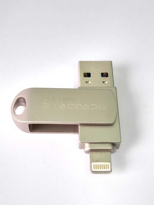 Pen Drive 64GB USB 3.0 e Iphone - Nova