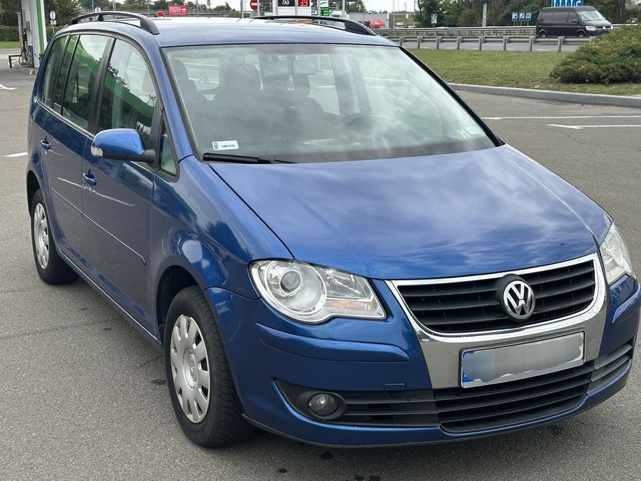 Фольксваген Тауран 2007р 1.9tdi тільки пригнаний не розмитнений