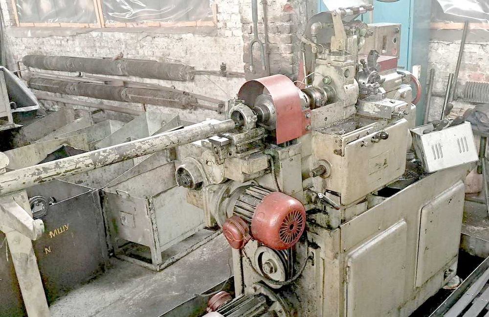 1Д118  верстат токарно-револьверний прутковий автомат