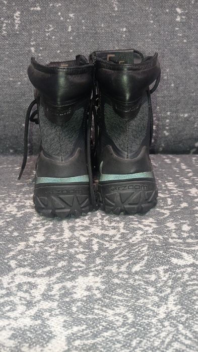 Берци Nike zoom.