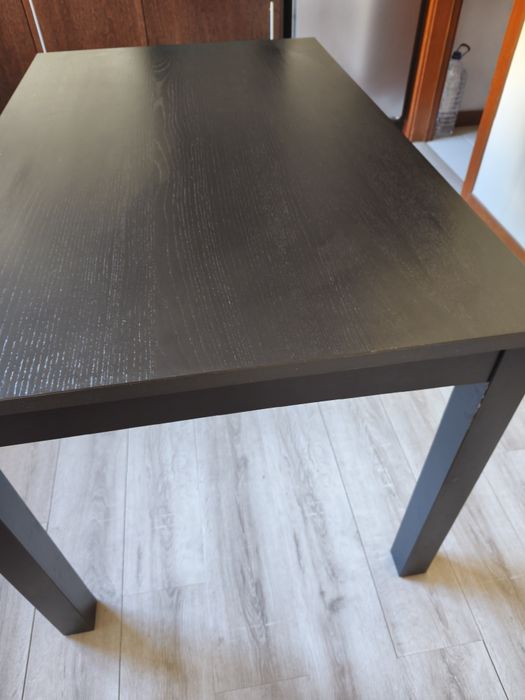 Mesa cor bangue como nova