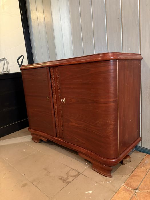 Szafka / komoda z okresu powojennego typu Art Deco