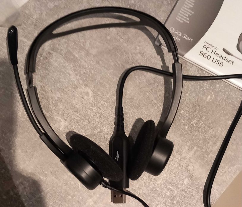 Auriculares com micro Loghitec