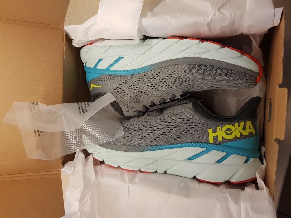 Кроссовки для бега Hoka One One Clifton 7